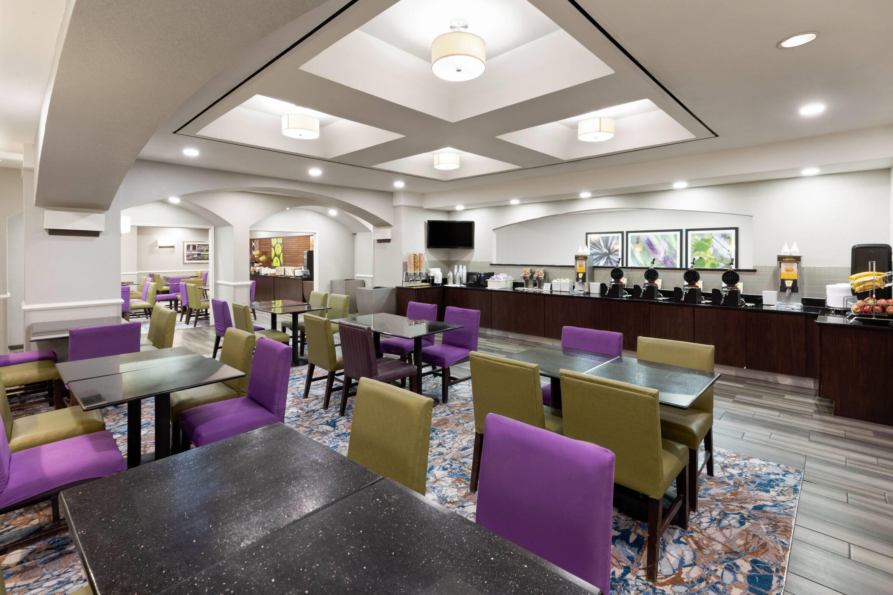 Property amenity | La Quinta Inn & Suites by Wyndham San Antonio Airport