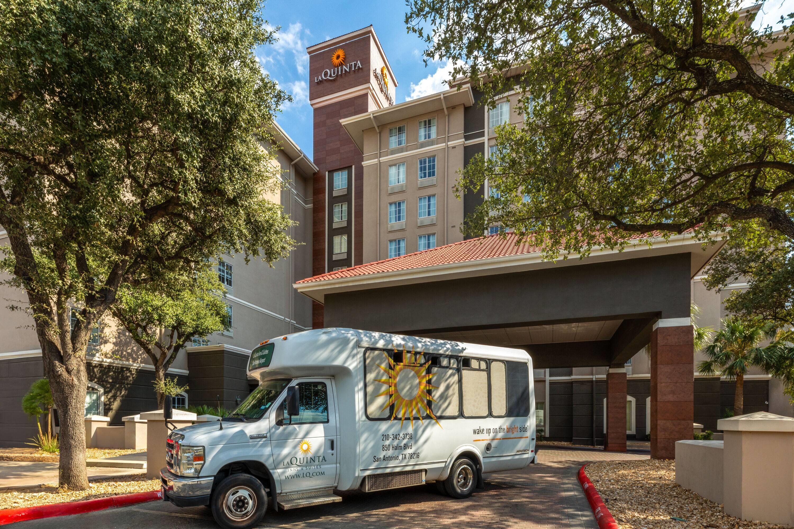 Property amenity | La Quinta Inn & Suites by Wyndham San Antonio Airport