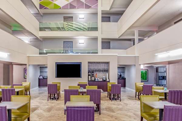  - La Quinta Inn & Suites Medical Center West Lubbock