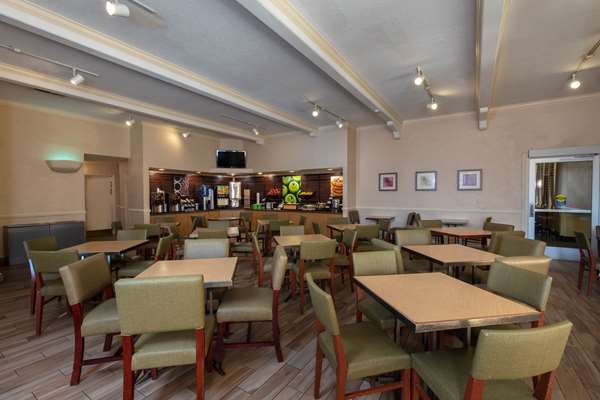  - La Quinta Inn Airport Las Vegas