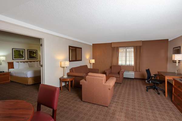 Suite - La Quinta Inn Airport Las Vegas