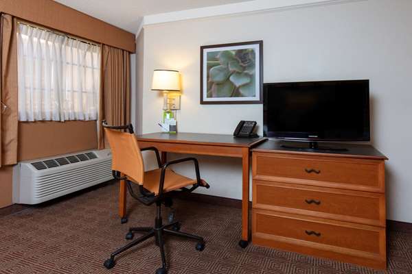  - La Quinta Inn Airport Las Vegas