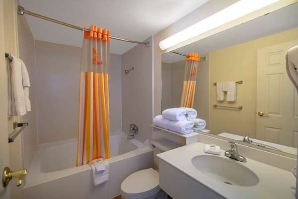  - La Quinta Inn Airport Las Vegas