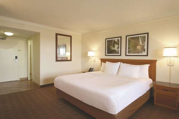  - La Quinta Inn Coral Springs