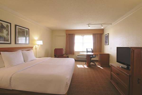  - La Quinta Inn Coral Springs