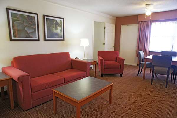 Suite - La Quinta Inn Coral Springs