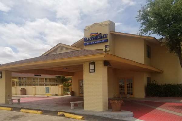 On-Site,Outdoor/Exterior,Exterior View of Building