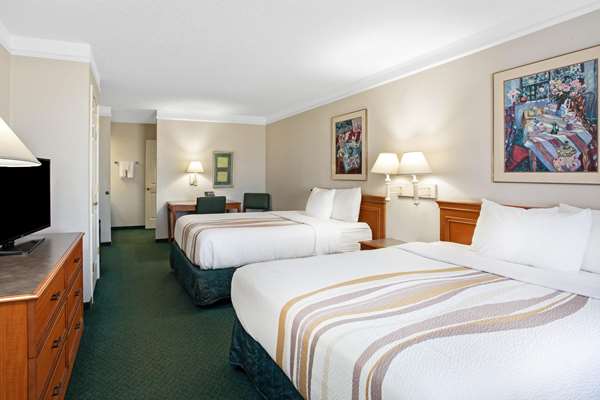  - Baymont Inn & Suites Fort Stockton - I-10, Exit 257