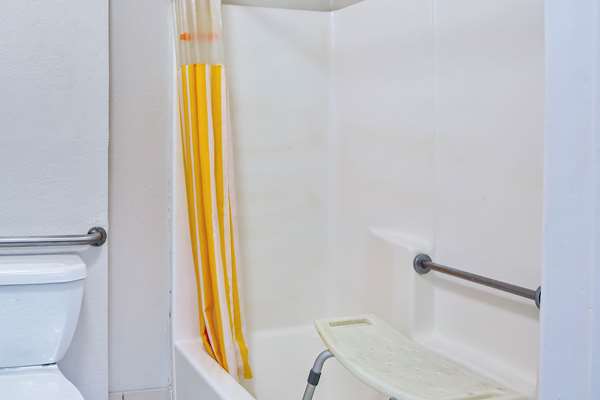  - Baymont Inn & Suites Fort Stockton - I-10, Exit 257