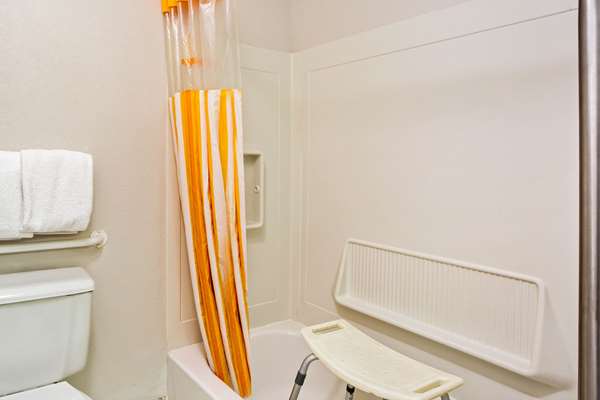  - Baymont Inn & Suites Fort Stockton - I-10, Exit 257