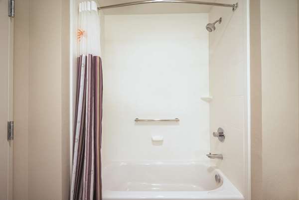  - La Quinta Inn San Marcos - I-35, Exit 206