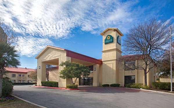 Exterior view - La Quinta Inn San Marcos - I-35, Exit 206