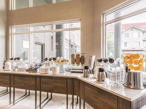  - La Quinta Inn & Suites Mopac North Austin