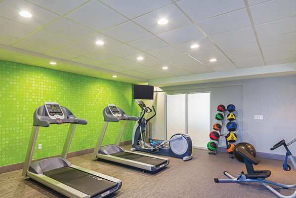 Fitness/ Exercise Room - La Quinta Inn & Suites Mopac North Austin