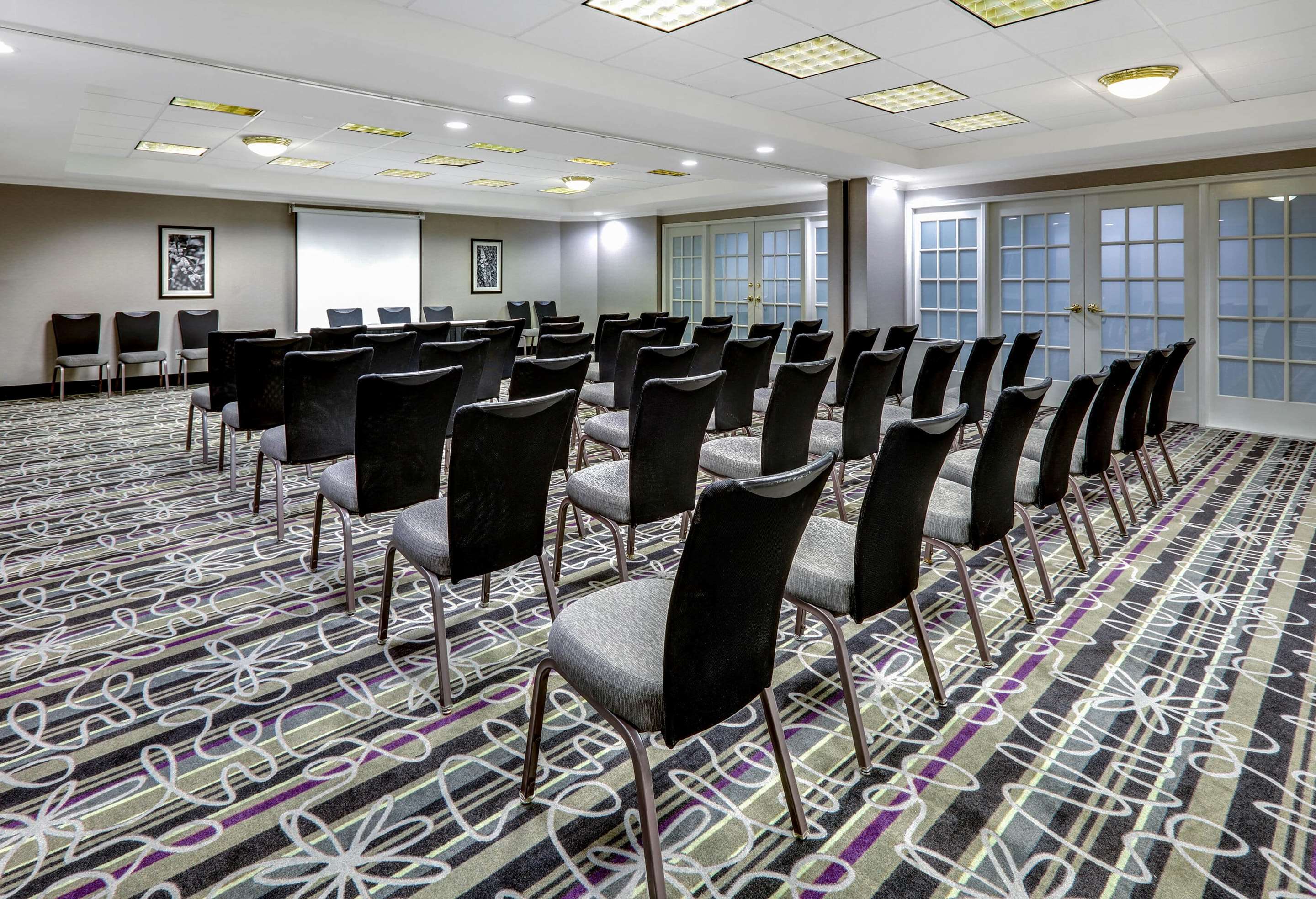 Meeting Room | La Quinta by Wyndham Dallas - Addison Galleria