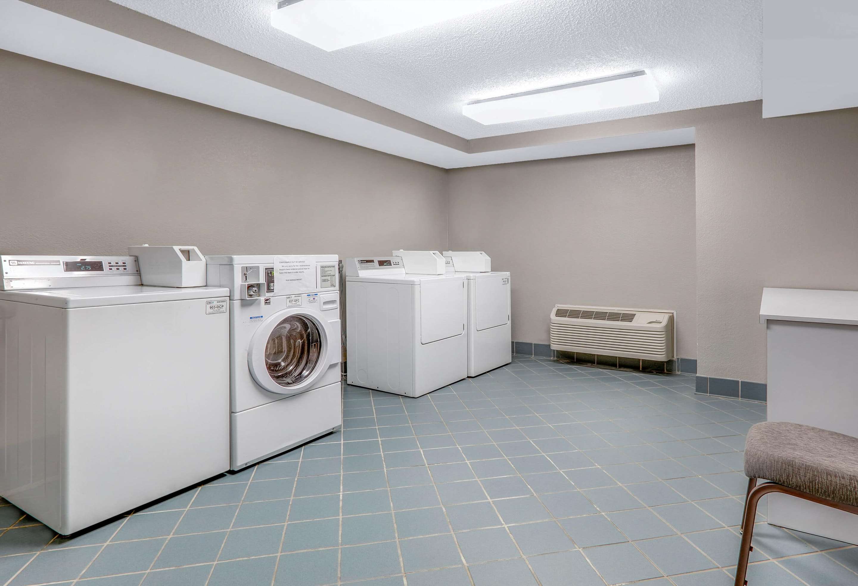 Laundry | La Quinta by Wyndham Dallas - Addison Galleria