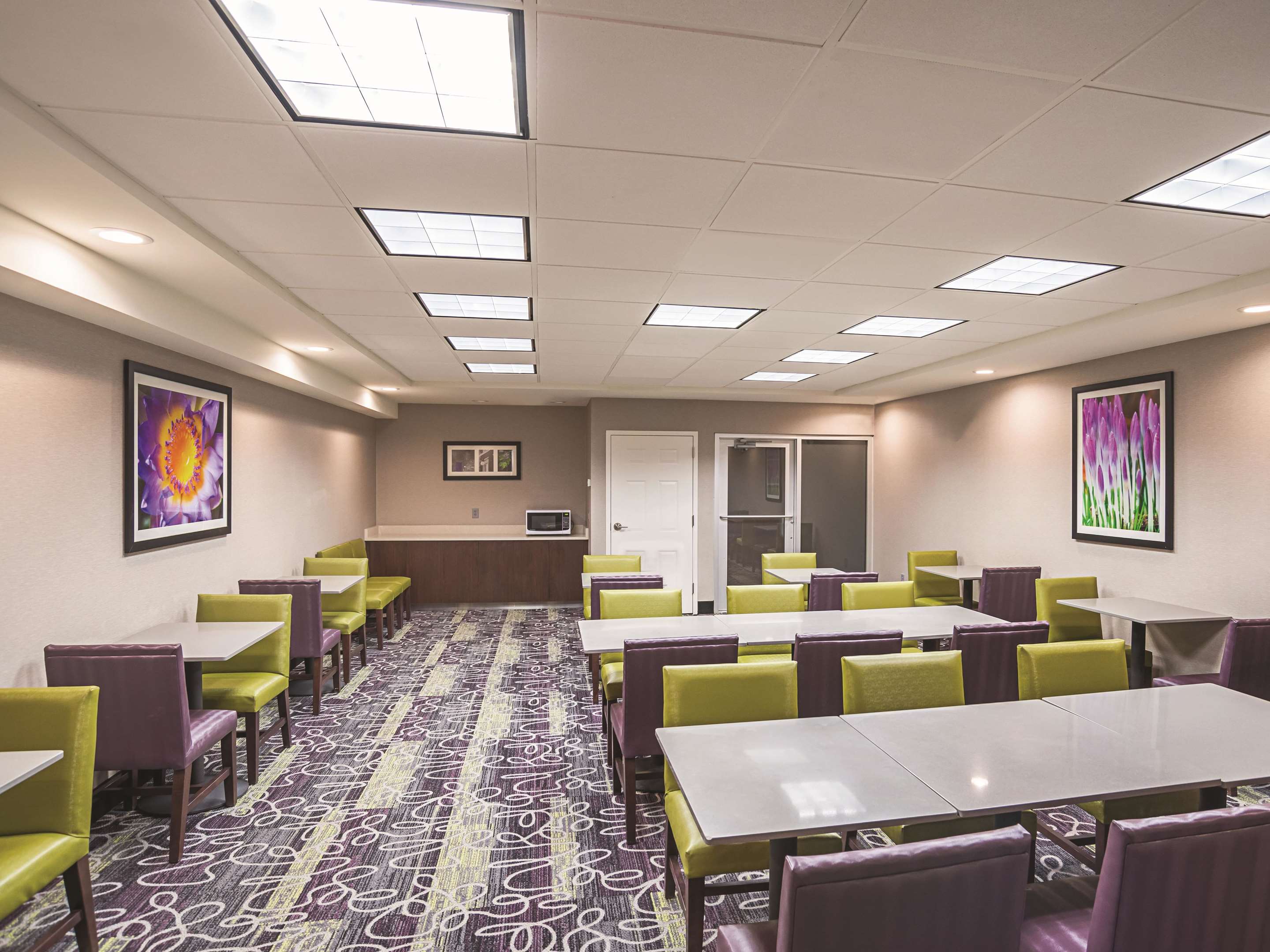 Meeting Room | La Quinta Inn & Suites by Wyndham Flagstaff