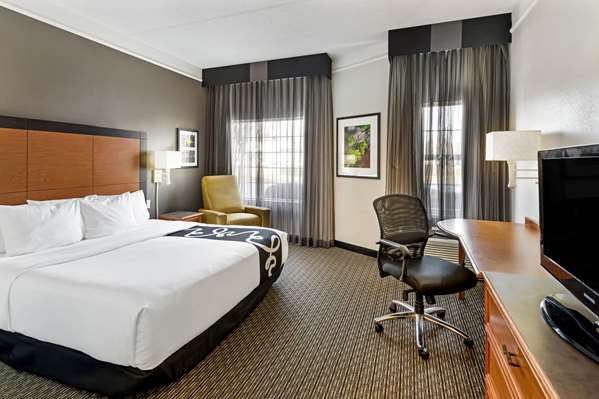  - La Quinta Inn & Suites Macon - I-75, Exit 169