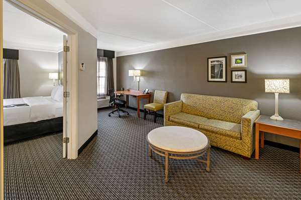 Suite - La Quinta Inn & Suites Macon - I-75, Exit 169