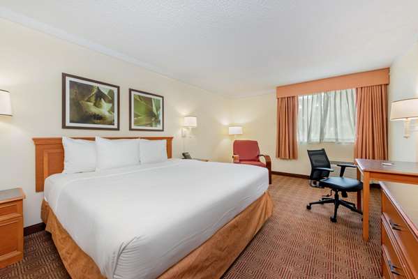  - La Quinta Inn Cypress Creek Fort Lauderdale - I-95, Exit 33