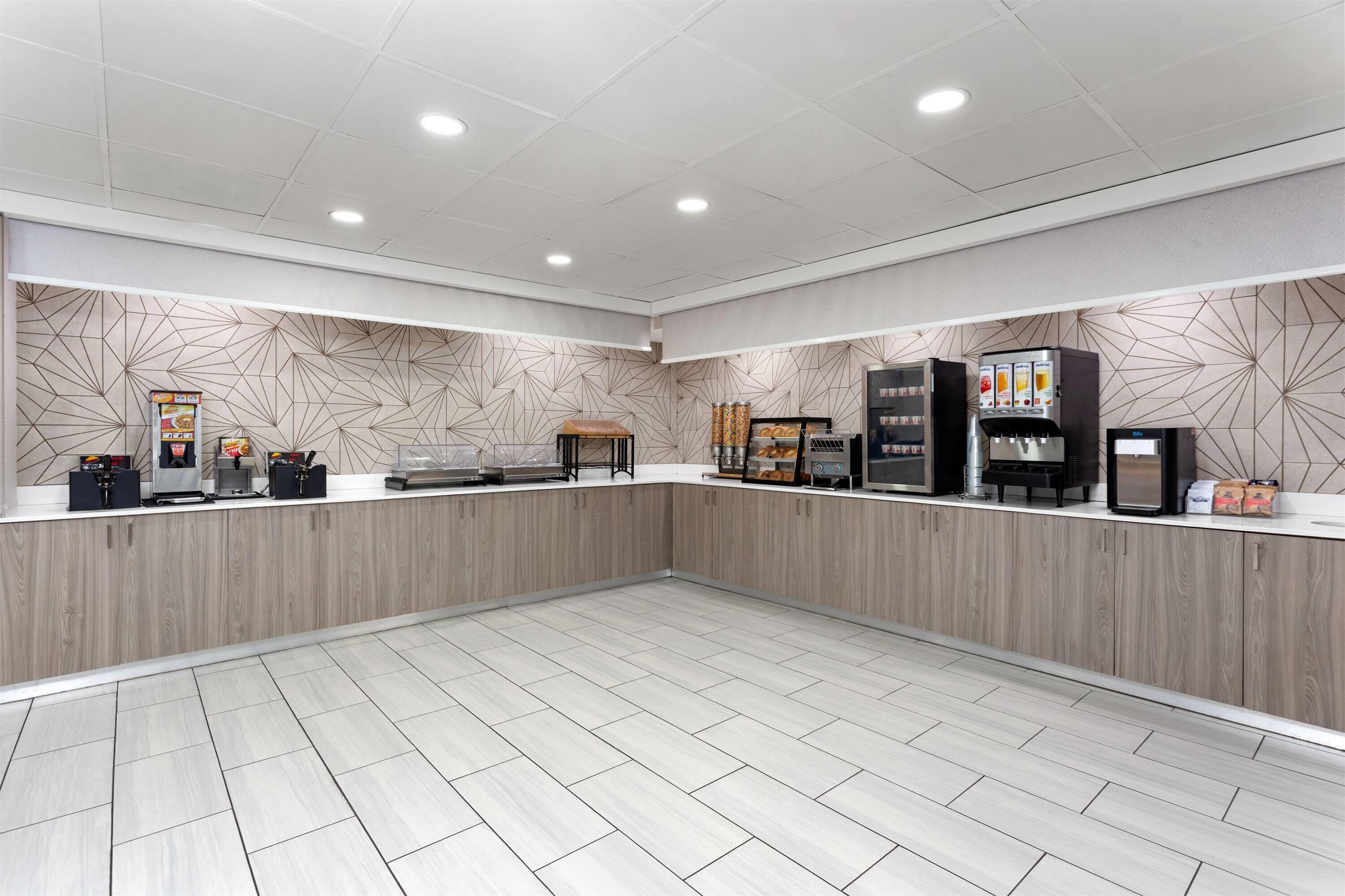 Property amenity | La Quinta by Wyndham Ft Lauderdale Cypress Creek