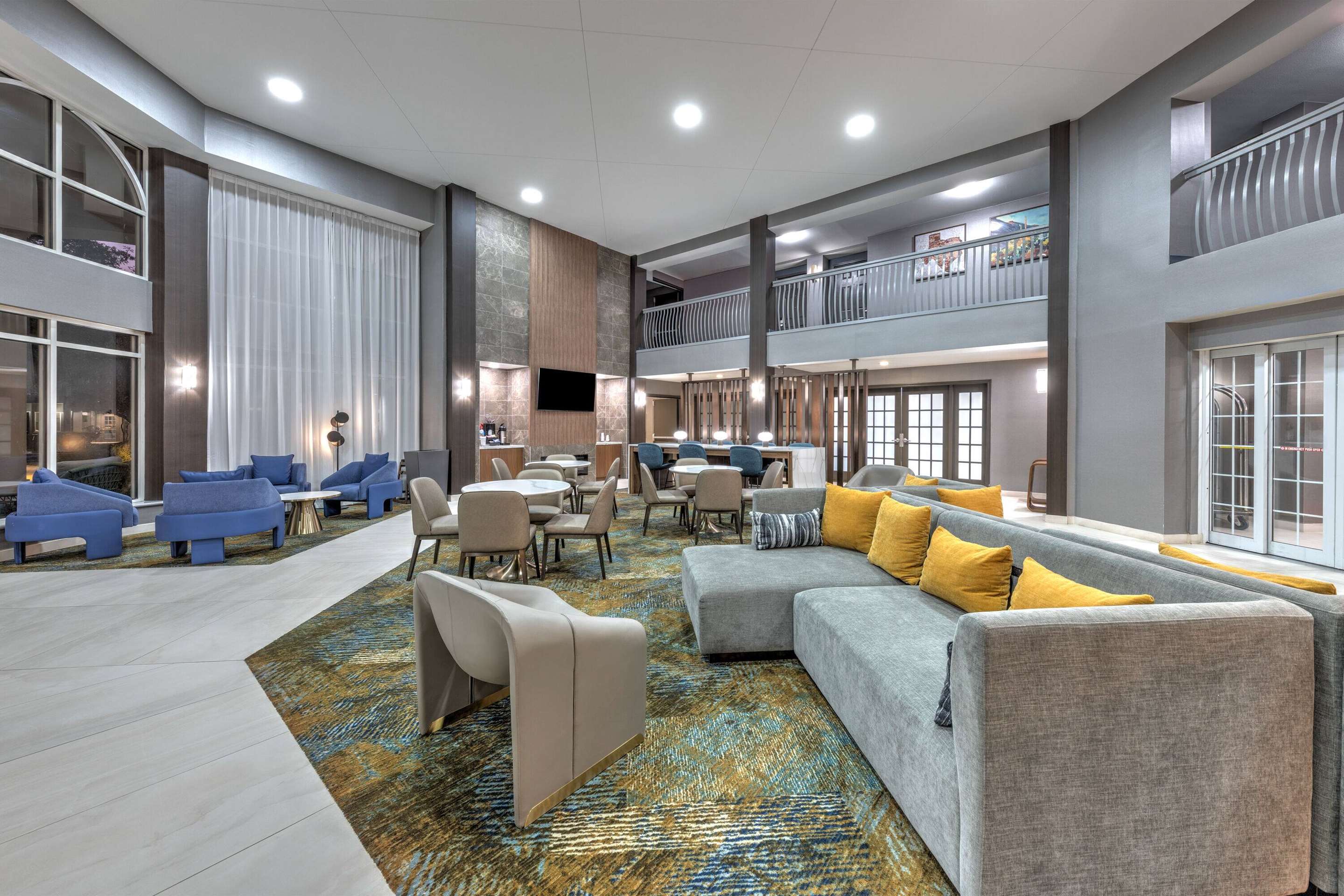 Lobby | La Quinta Inn & Suites by Wyndham Dallas DFW Airport North
