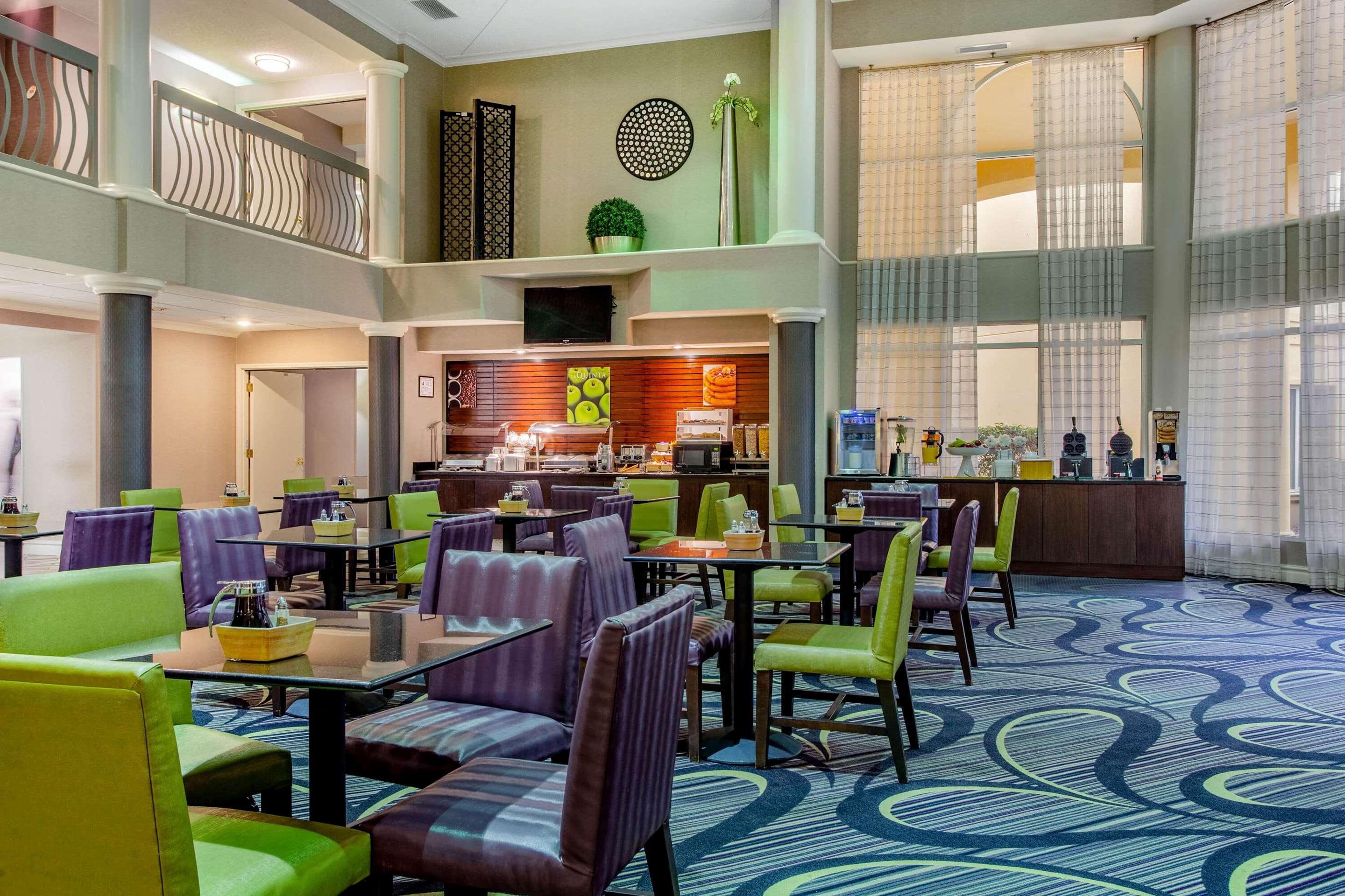 Property amenity | La Quinta Inn & Suites by Wyndham Raleigh Durham Intl AP
