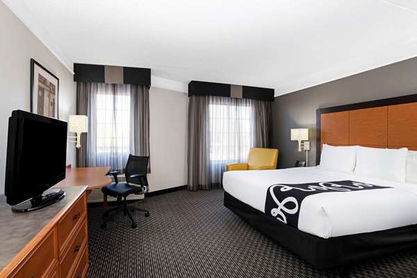  - La Quinta Inn & Suites Airport Tucson