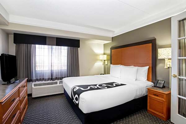 Suite - La Quinta Inn & Suites Airport Tucson