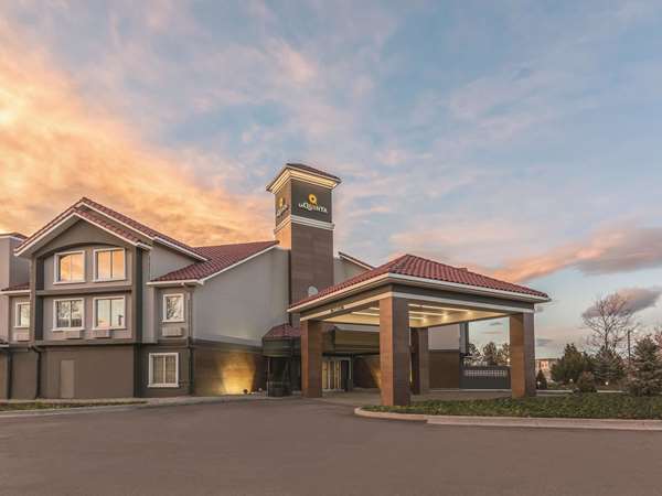 Exterior view - La Quinta Inn & Suites Tech Center Englewood - I-25, Exit 196