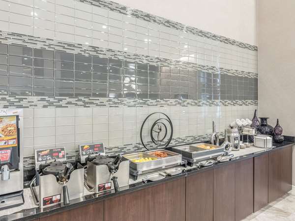  - La Quinta Inn & Suites Tech Center Englewood - I-25, Exit 196