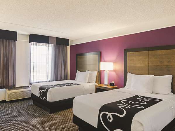  - La Quinta Inn & Suites Tech Center Englewood - I-25, Exit 196