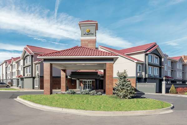 Exterior view - La Quinta Inn & Suites Tech Center Englewood - I-25, Exit 196