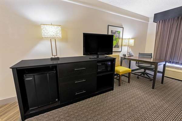  - La Quinta Inn & Suites Scottsdale