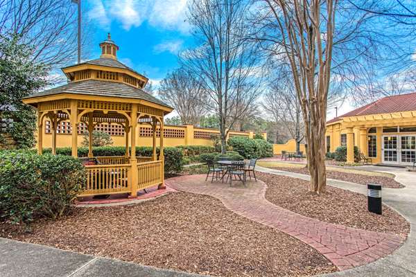  - La Quinta Inn & Suites Homewood - I-65, Exit 255