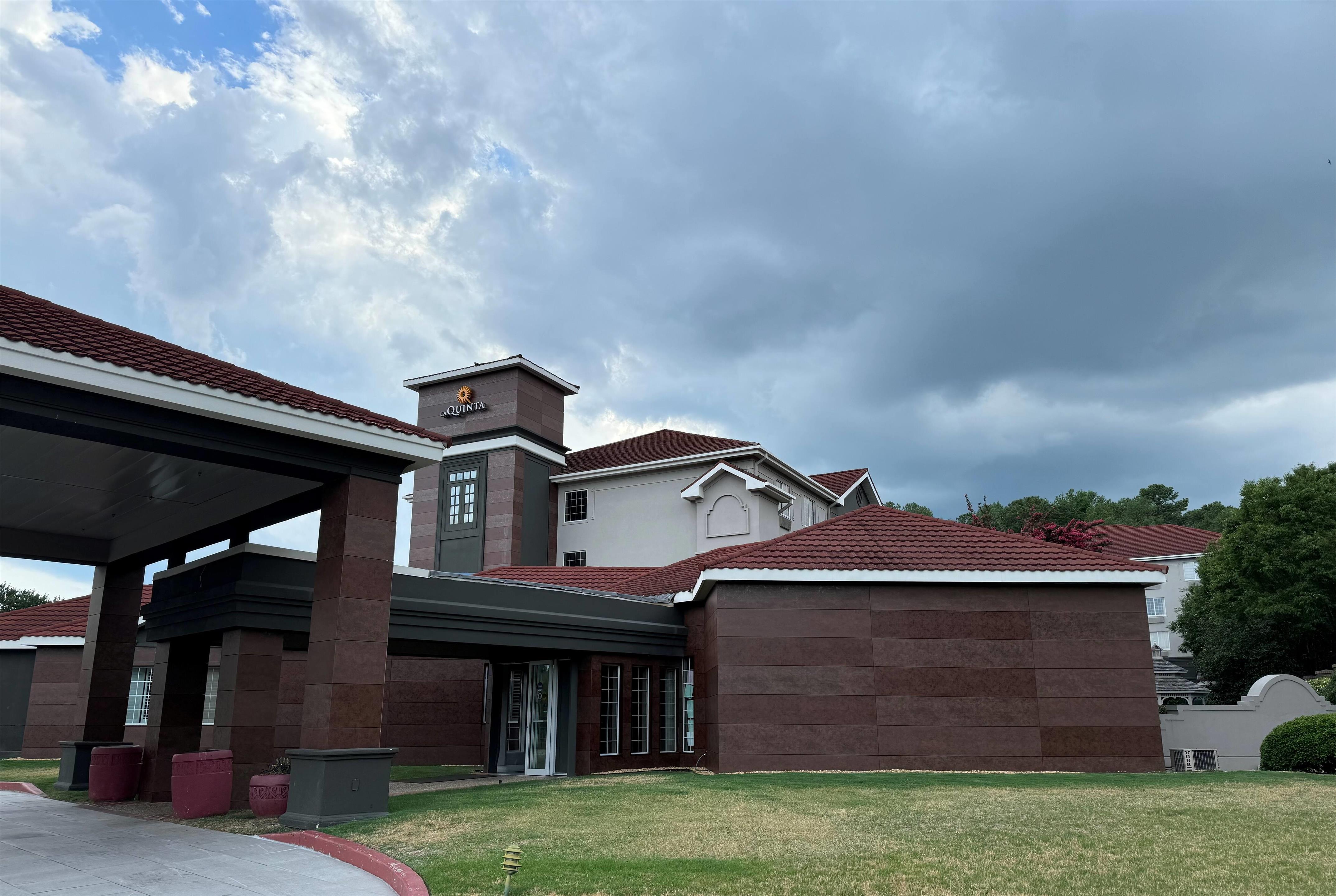 Exterior | La Quinta by Wyndham Birmingham Homewood