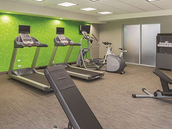 Fitness/ Exercise Room - La Quinta Inn & Suites North Fort Worth - I-35, Exit 56A