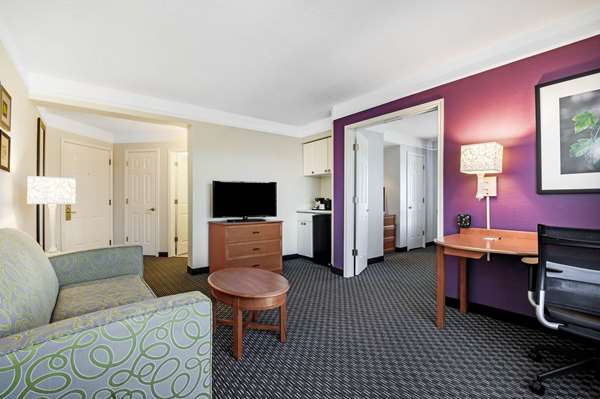 Suite - La Quinta Inn & Suites Broadway Myrtle Beach