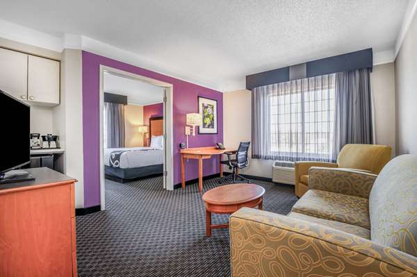 Suite - La Quinta Inn & Suites Broadway Myrtle Beach