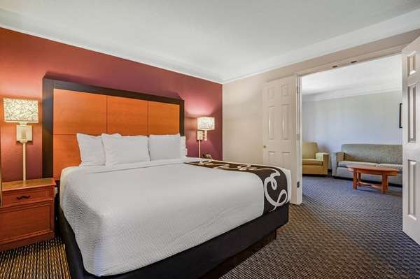 Suite - La Quinta Inn & Suites Broadway Myrtle Beach