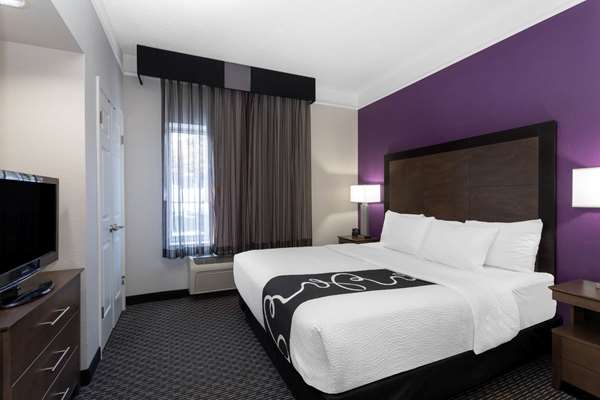 Suite - La Quinta Inn & Suites Louisville