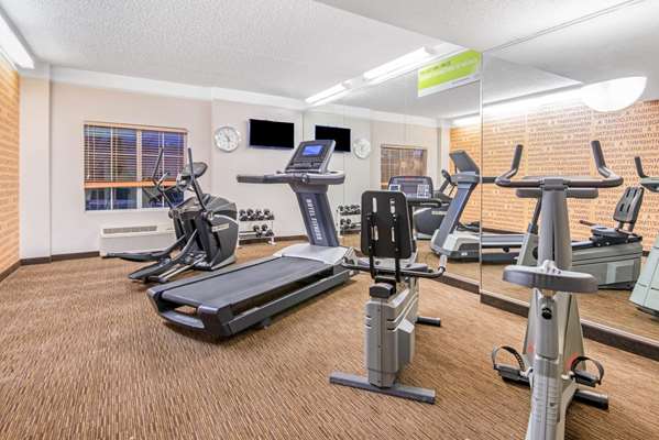 Fitness/ Exercise Room - La Quinta Inn & Suites Sherman