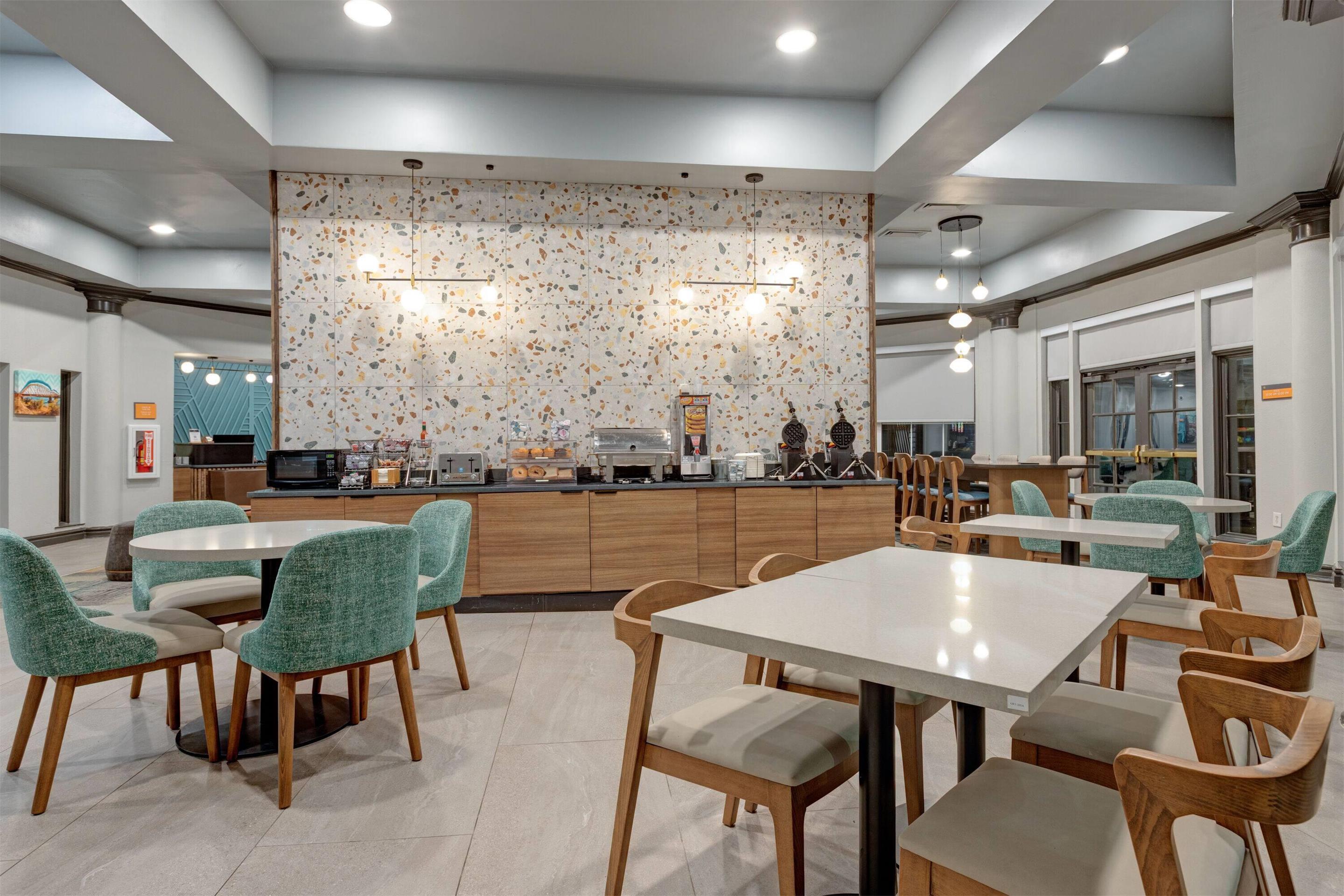 Property amenity | La Quinta Inn & Suites by Wyndham Sherman