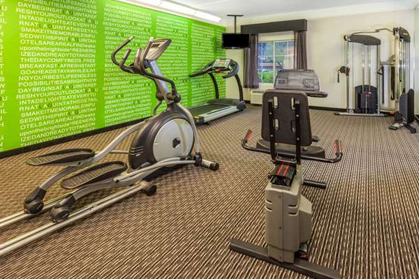Fitness/ Exercise Room - La Quinta Inn & Suites Hoover - I-65, Exit 247