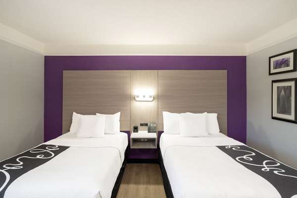  - La Quinta Inn & Suites Hoover - I-65, Exit 247