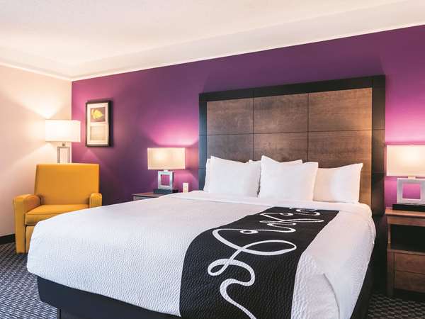  - La Quinta Inn & Suites Airport Shreveport - I-20, Exit 10