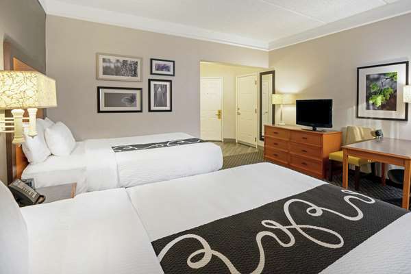  - La Quinta Inn & Suites Houston - I-10, Exit 751