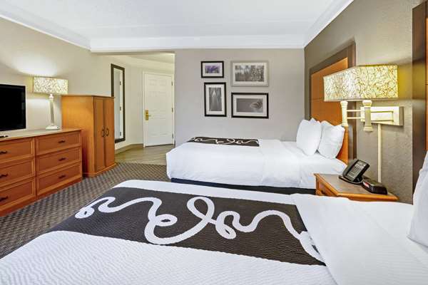  - La Quinta Inn & Suites Houston - I-10, Exit 751