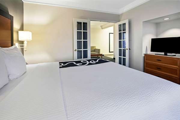 Suite - La Quinta Inn & Suites Dallas South Arlington - I-20, Exit 449