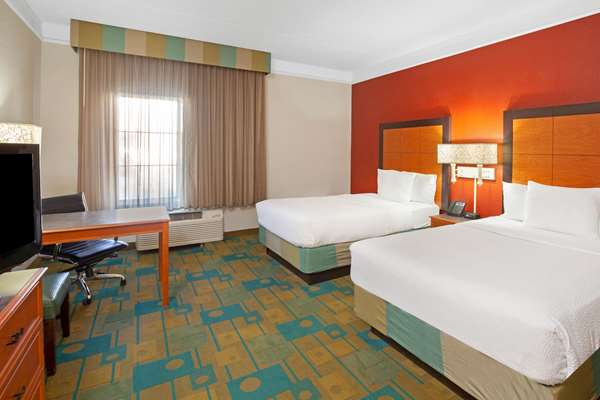  - La Quinta Inn & Suites Galleria Houston